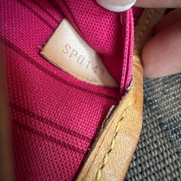 LOUIS VUITTON MONOGRAM NEVERFULL PM TOTE HANDBAG - HAS Painted INITIALS H.M - Picture 4 of 15